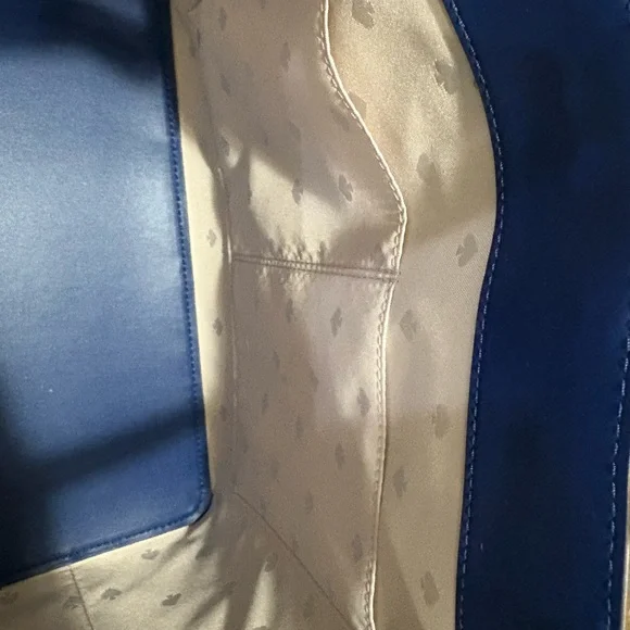 EUC Kate Spade white tote - Picture 6 of 16